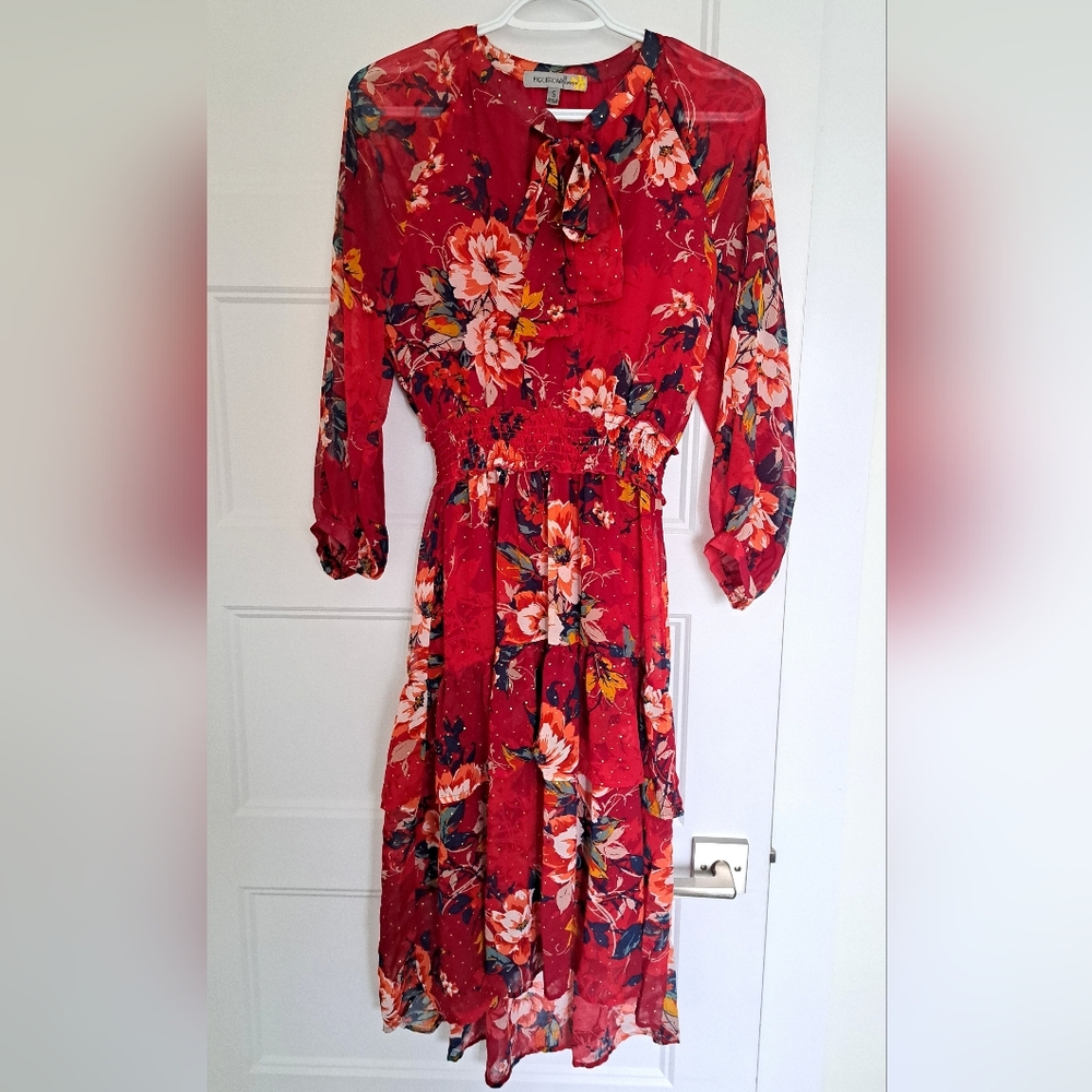 Figueroa & Flower Floral Midi Dress